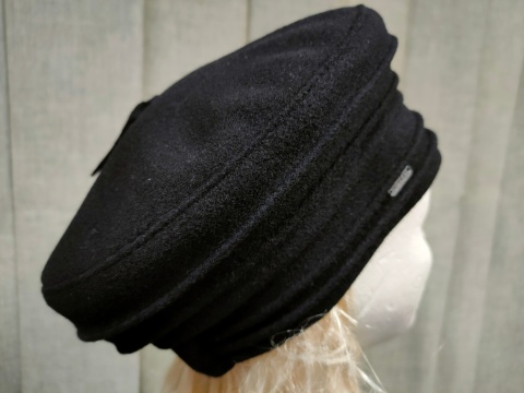 Beret 001-2