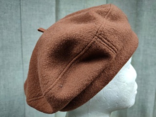 Beret 4989-04